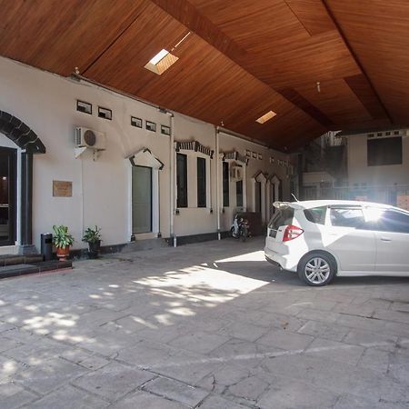 Reddoorz Near Jalan Sudirman Padang Hotel Екстериор снимка