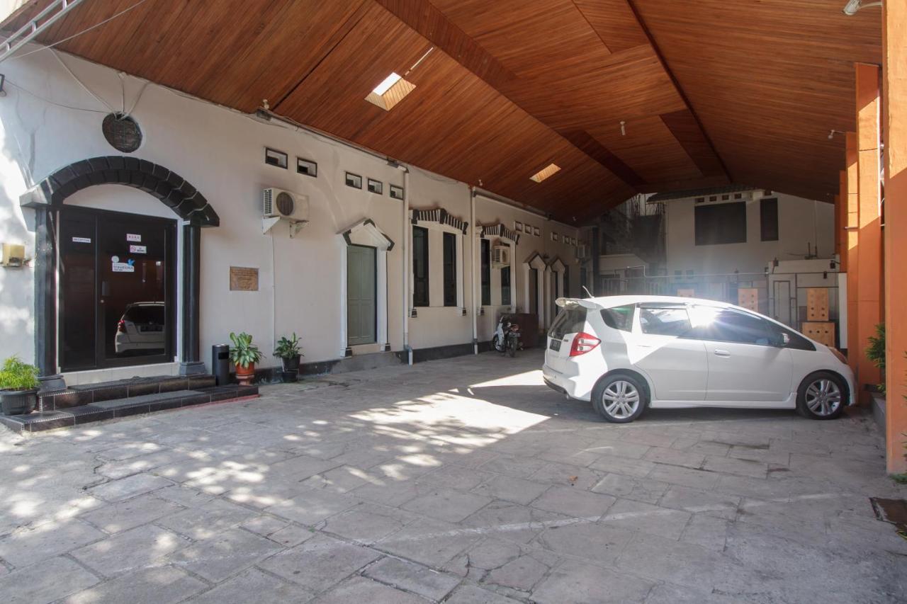 Reddoorz Near Jalan Sudirman Padang Hotel Екстериор снимка
